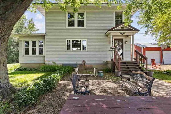1105 Highway 38, Tipton, IA 52772