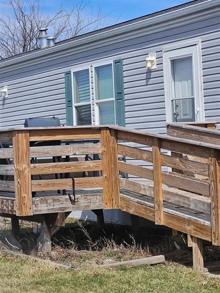 210 Golfview Court, North Liberty, IA 52317 - #3