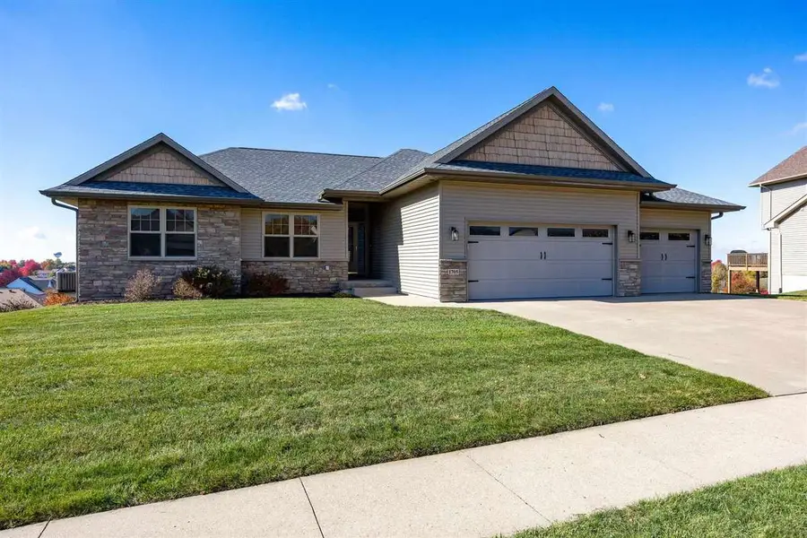1705 Silver Maple Trl, North Liberty, IA 52317 - #2
