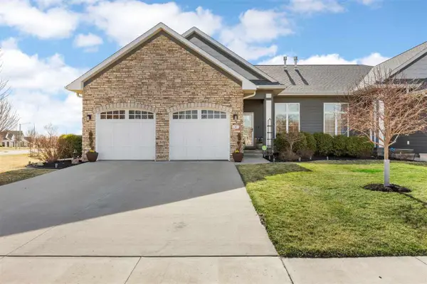 1307 High Country Pl, Coralville, IA 52241
