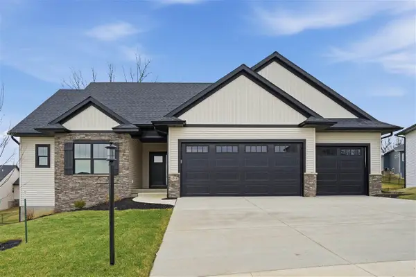 1311 E Gable Way, Tiffin, IA 52340