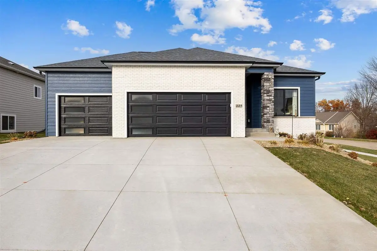 339 Sierra Trce, Coralville, IA 52241 - #1