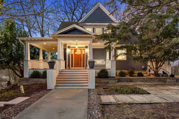 1127 Dill St, Iowa City, IA 52246