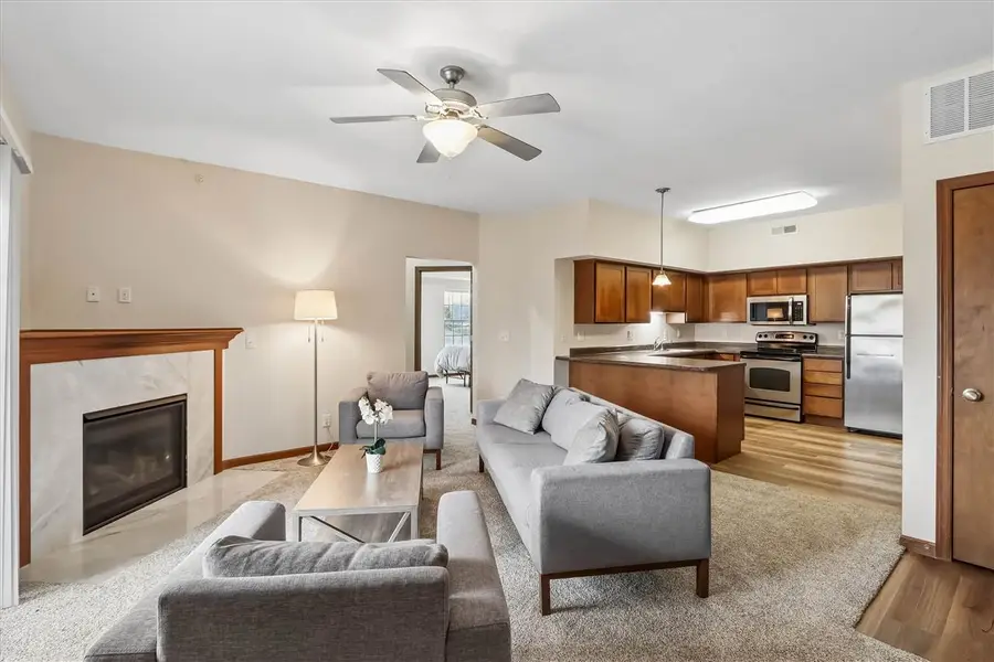 1010 Rachael St, North Liberty, IA 52317 - #3