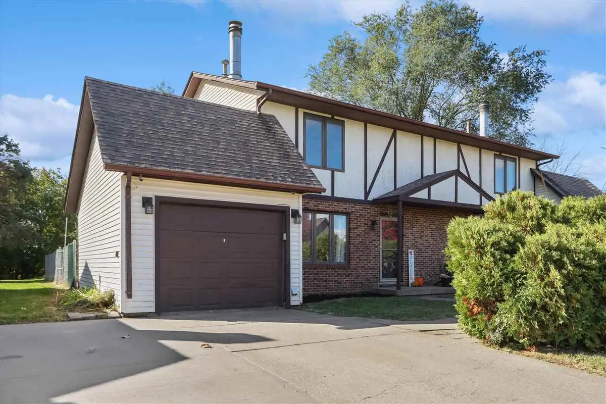 1726 12th ave, Coralville, IA 52241 - #1