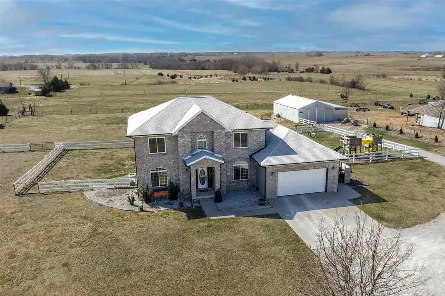 3342 Portwood Dr, Homestead, IA 52236 - #2