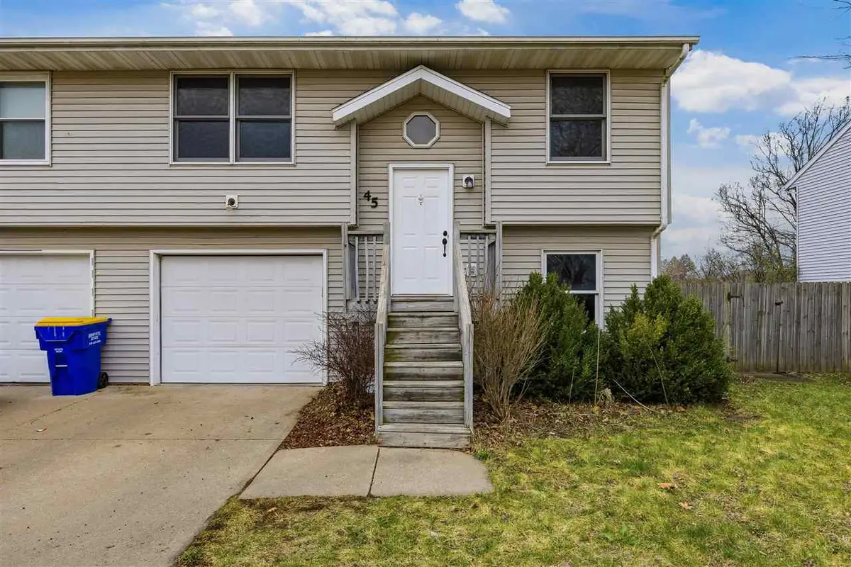 45 Parkview Ct, North Liberty, IA 52317 - #1