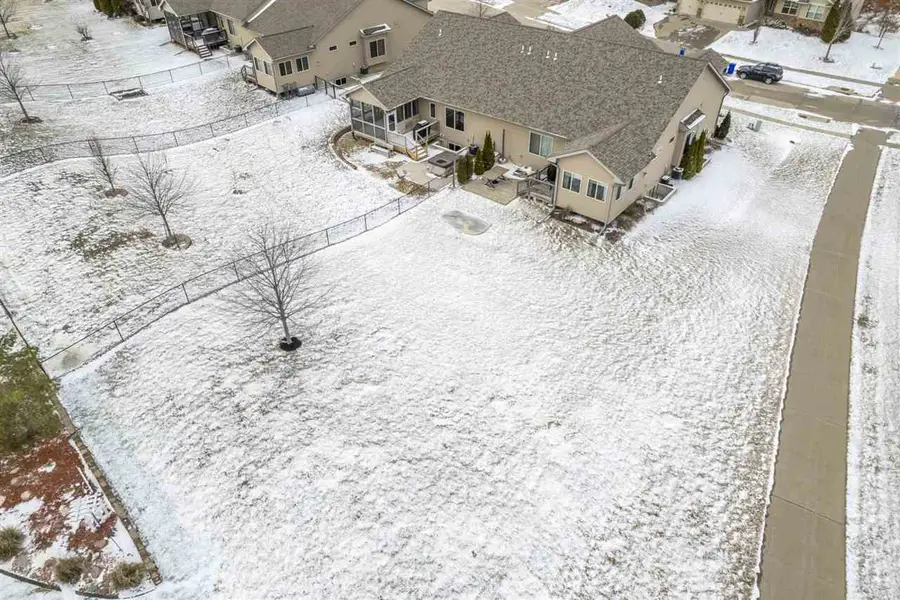 1215 Copper Mountain Dr, North Liberty, IA 52317 - #2