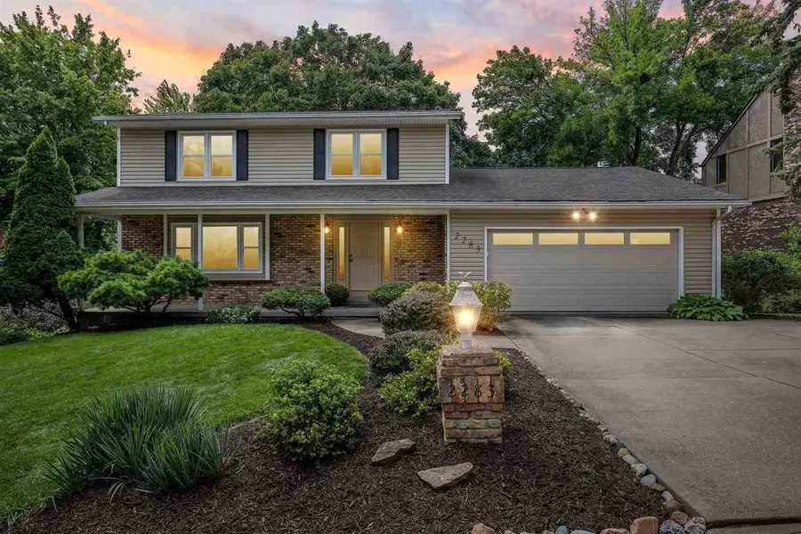 2283 Cae Dr, Iowa City, IA 52246 - #2