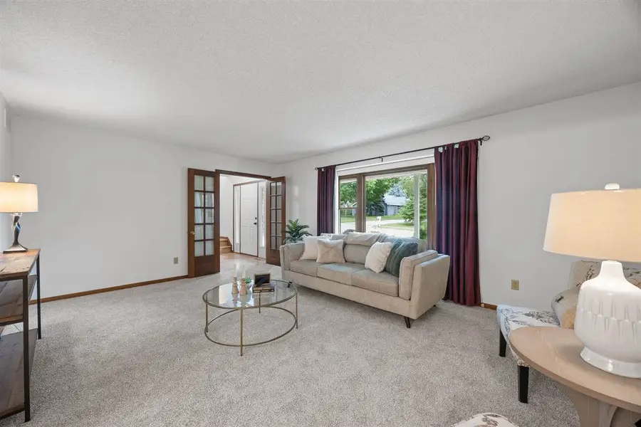 2283 Cae Dr, Iowa City, IA 52246 - #3