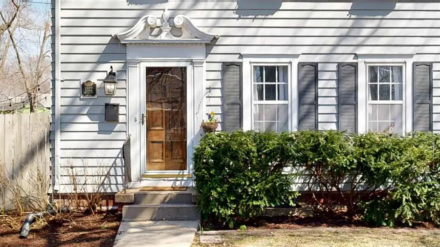 1522 Muscatine Ave, Iowa City, IA 52240 - #2