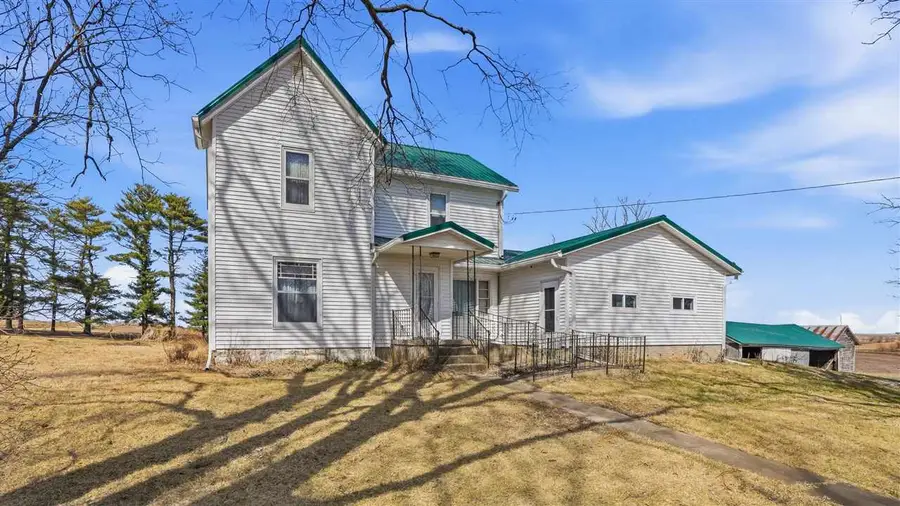 2394 Baker Ave, West Branch, IA 52358 - #2