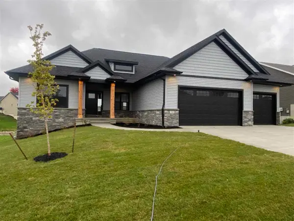 40 S Seven Oaks Rd, North Liberty, IA 52317