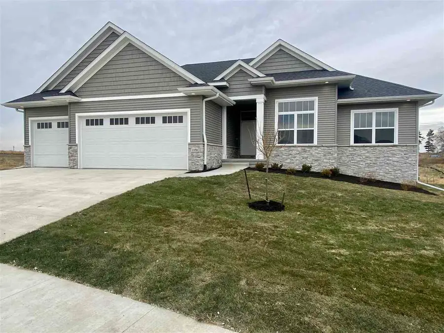 60 S Seven Oaks Rd, North Liberty, IA 52317 - #2