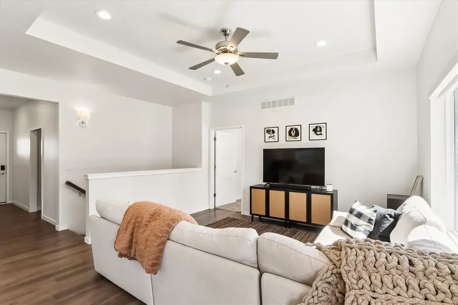 4428 Rohret Rd, Iowa City, IA 52246 - #3