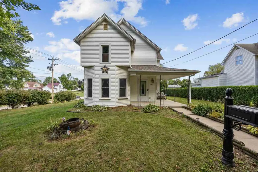 908 Lynn St, Tipton, IA 52772 - #2