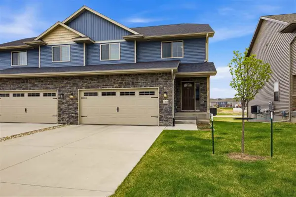 3305 Loethen Ln, Coralville, IA 52241