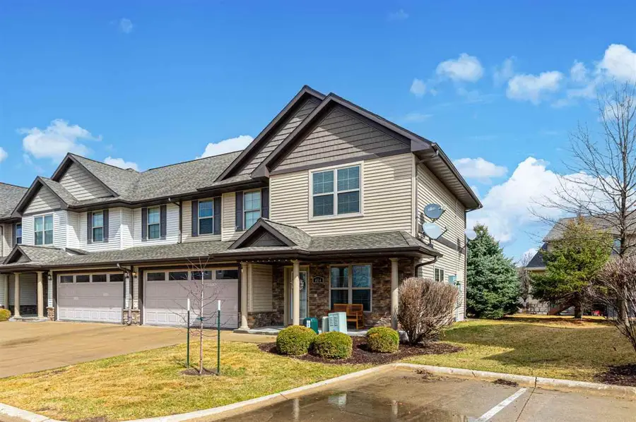 404 Cambria Dr, North Liberty, IA 52317 - #2