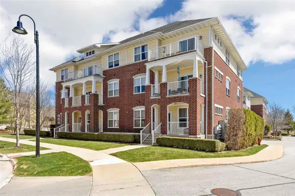 1136 Swisher St, Iowa City, IA 52245