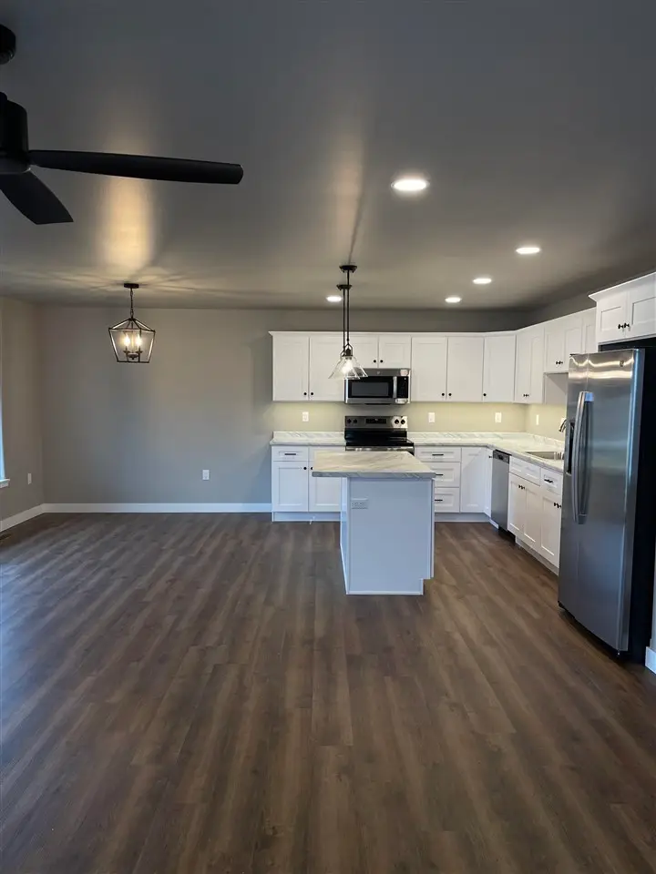 3342 Loethen Ln, Coralville, IA 52241 - #3