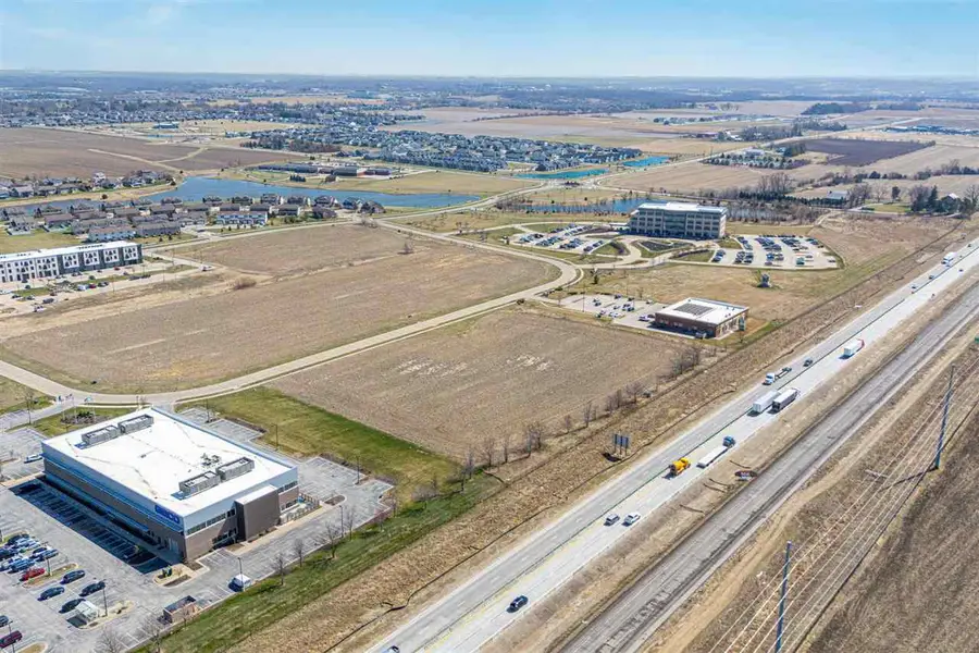 2335 Landon Rd, North Liberty, IA 52317 - #3
