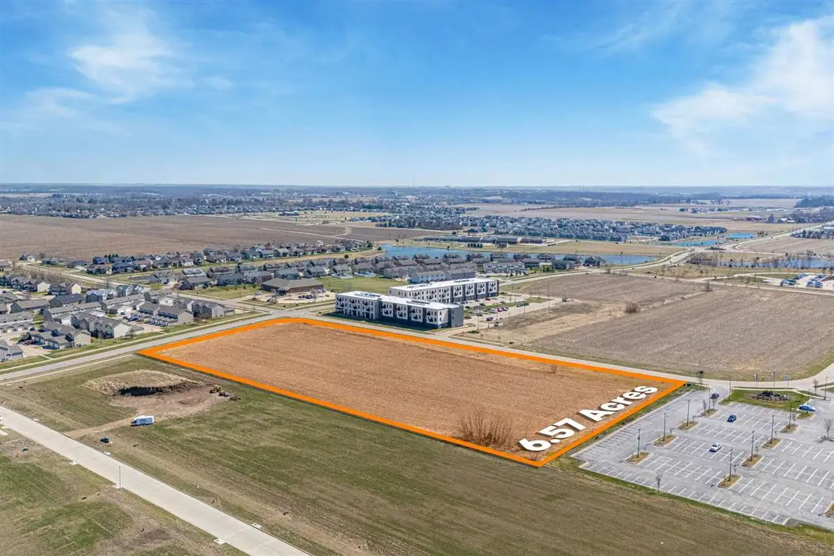 2310 Landon Rd, North Liberty, IA 52317 - #1