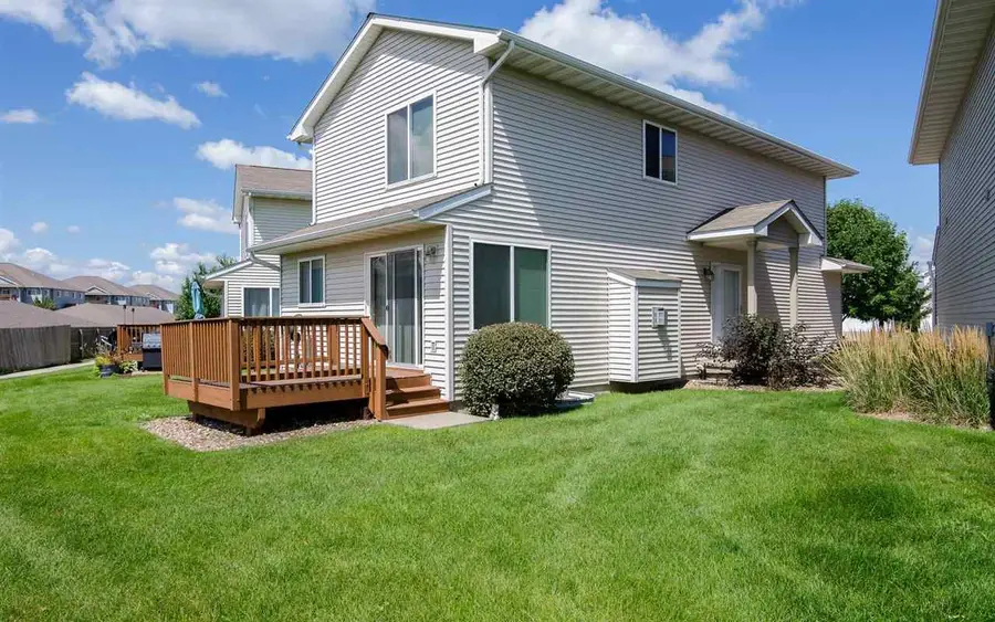 534 Sicily Ct, North Liberty, IA 52317 - #3