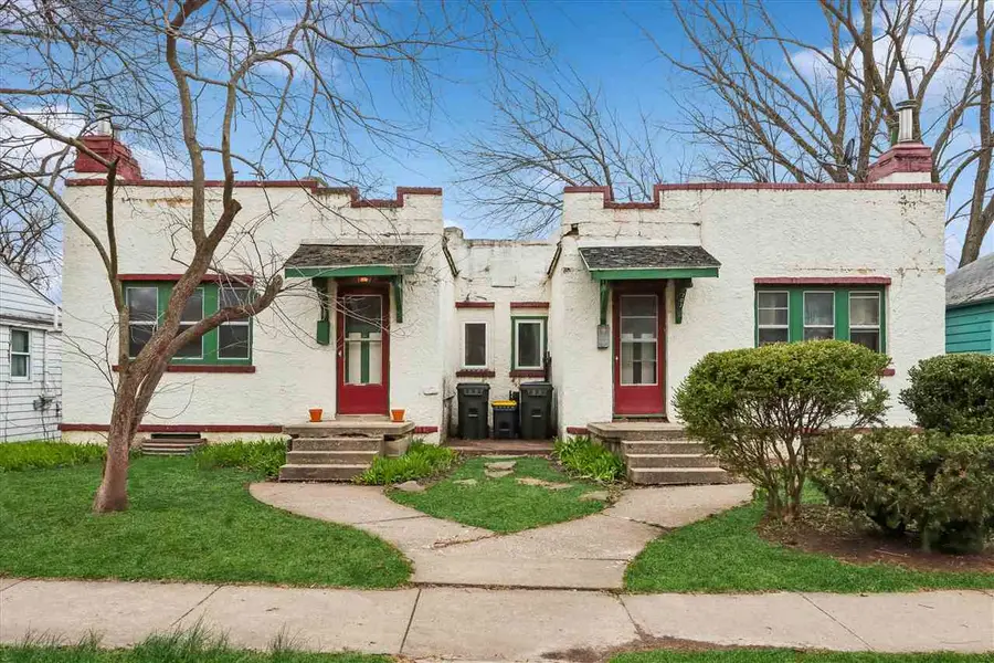 703 & 705 S 7th Ave., Iowa City, IA 52240 - #2