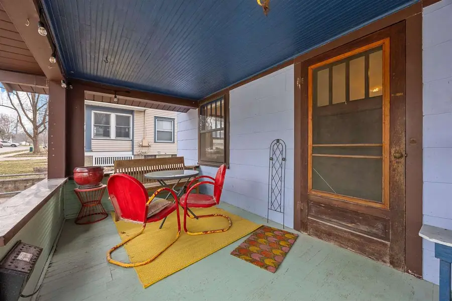 1403 E College St, Iowa City, IA 52245 - #3