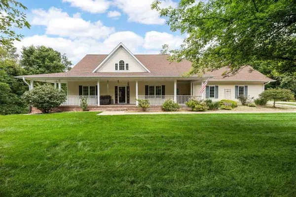 4518 Sutliff Rd NE, Solon, IA 52333