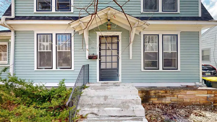 708 Rundell St, Iowa City, IA 52240 - #2