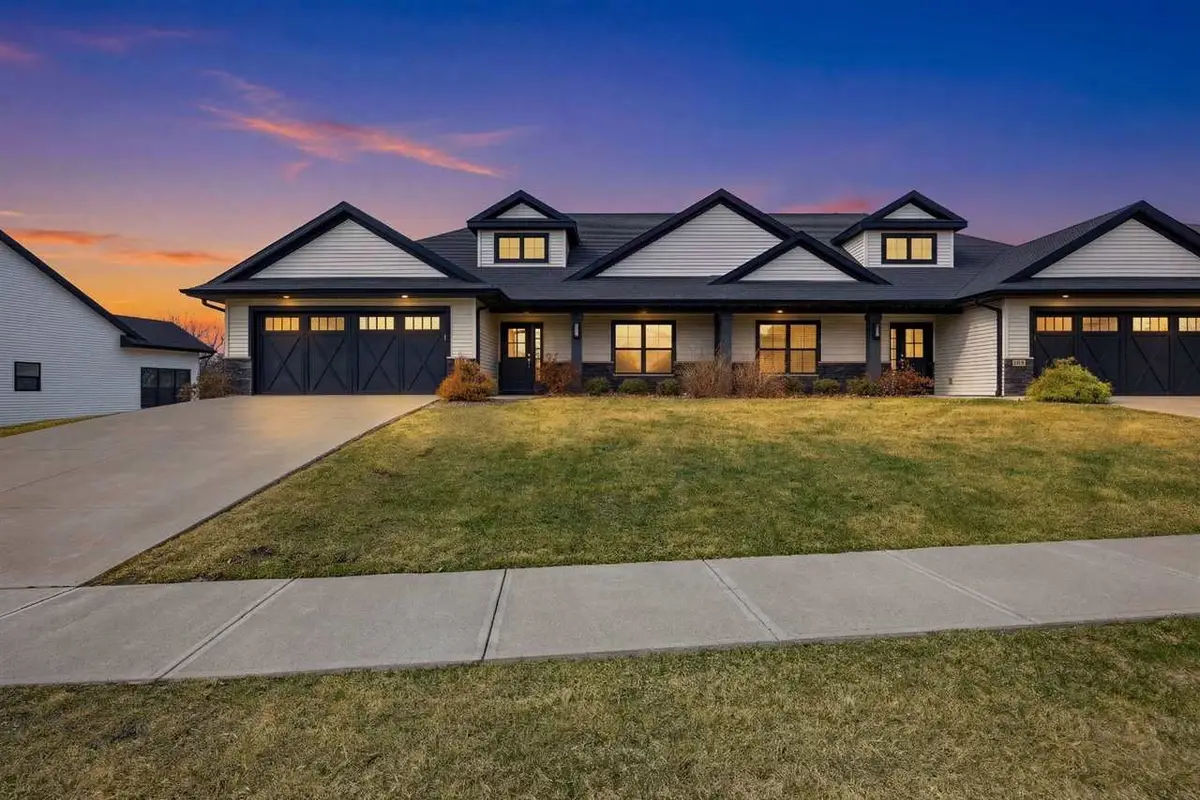 1003 Dubs Dr, Iowa City, IA 52246 - #1