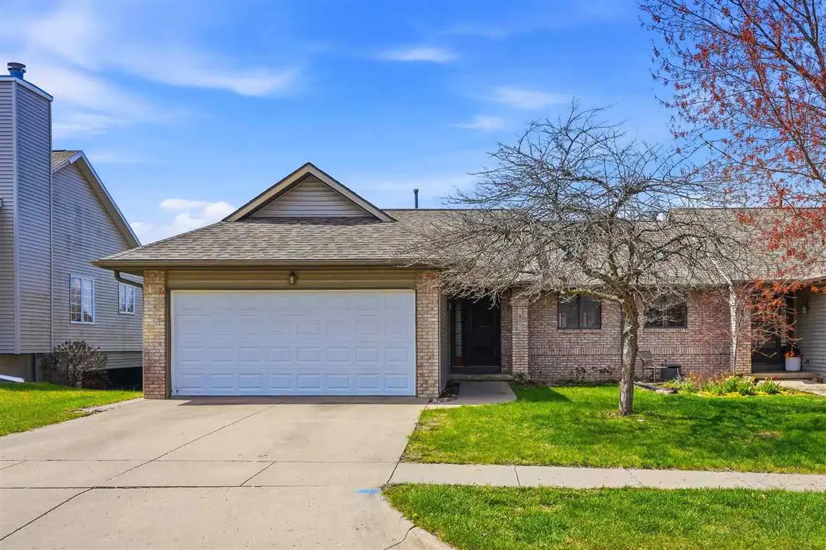 1871 Jeffrey St, Iowa City, IA 52246 - #1