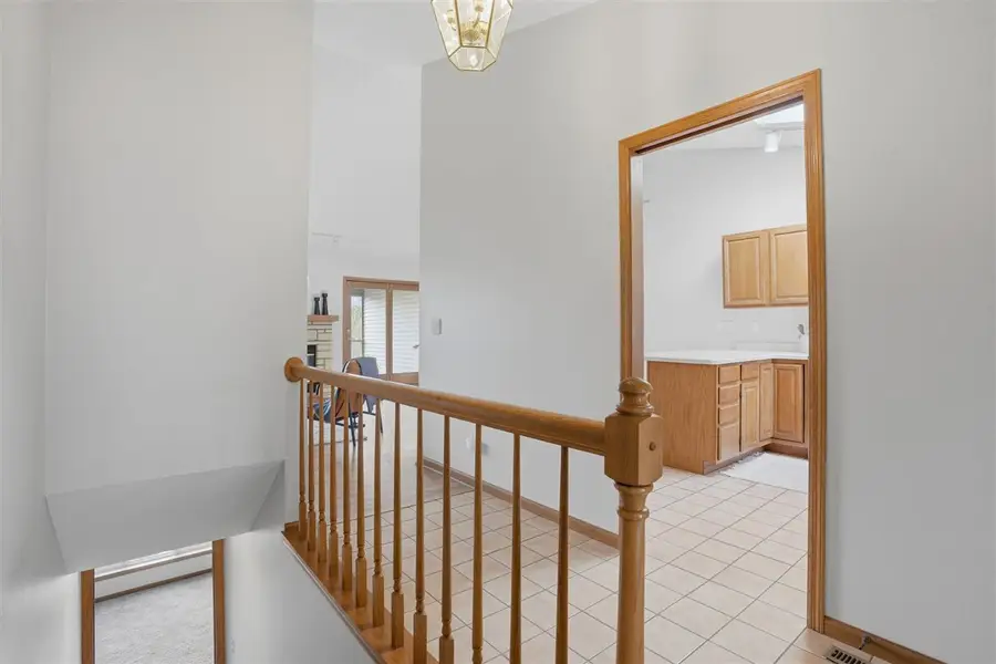 1871 Jeffrey St, Iowa City, IA 52246 - #3