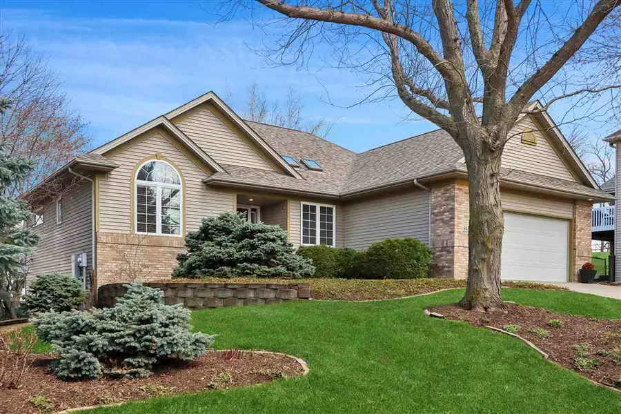 445 Breconshire Ln, Coralville, IA 52241 - #2