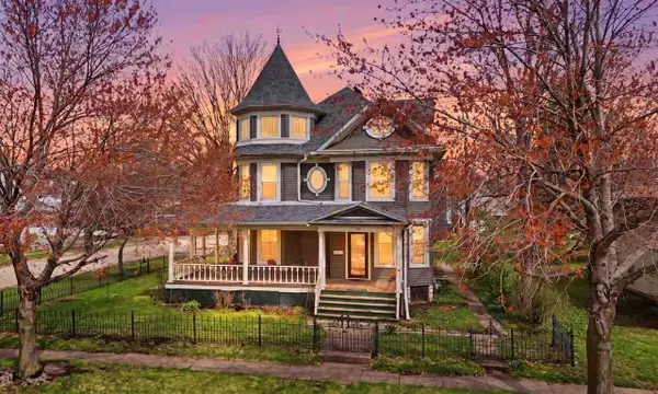 320 W Jefferson St, Washington, IA 52353