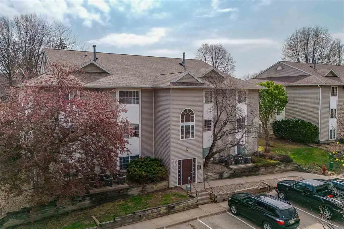 429-451 S Scott Boulevard, Iowa City, IA 52245 - #1