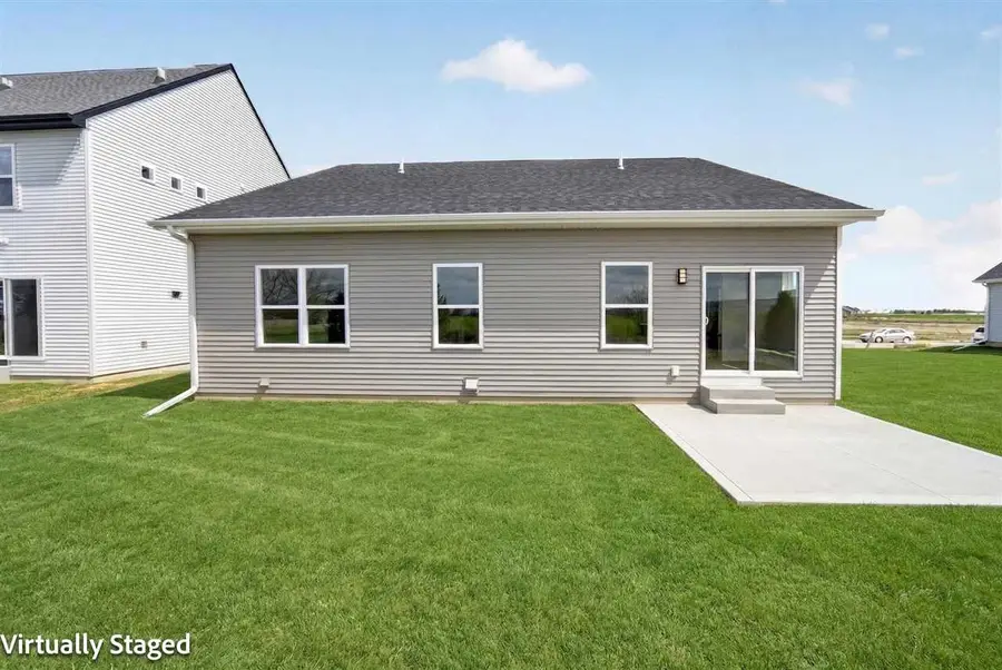 1275 Eisenhower Blvd., North Liberty, IA 52317 - #3