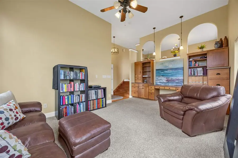 3991 NE Roberts Ridge, Iowa City, IA 52240 - #3