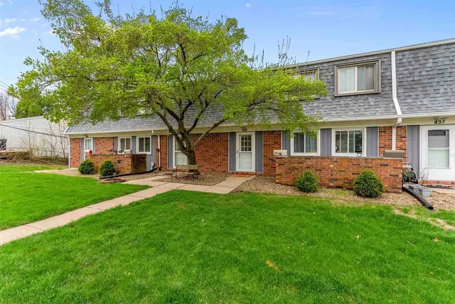 439 Peterson St., Iowa City, IA 52245 - #2