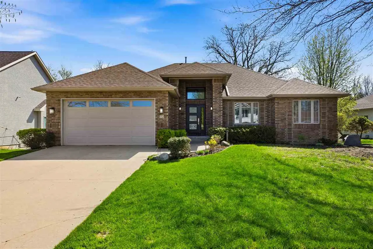 32 Donegal Pl, Iowa City, IA 52246 - #1