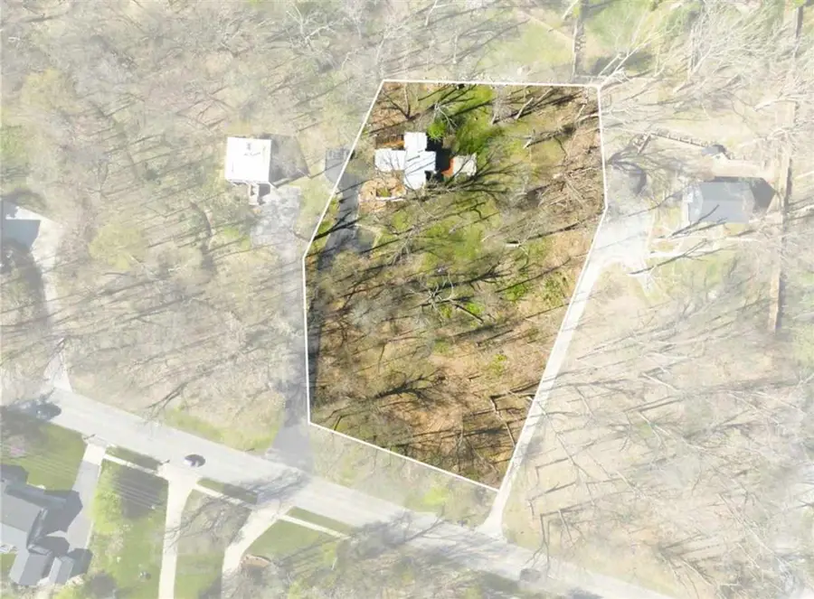 2140 Glass Rd, Cedar Rapids, IA 52402 - #3