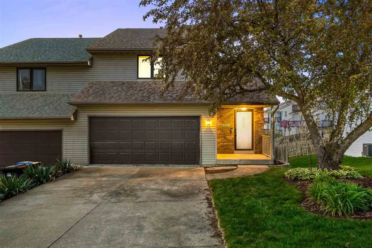 2231 14th St, Coralville, IA 52241 - #1