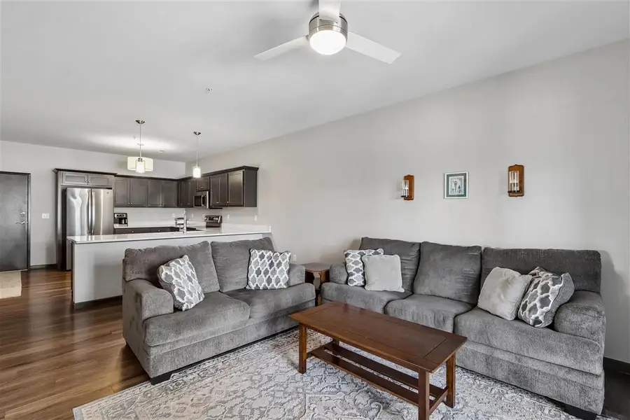 2869 Spring Rose Cir, Coralville, IA 52241 - #3