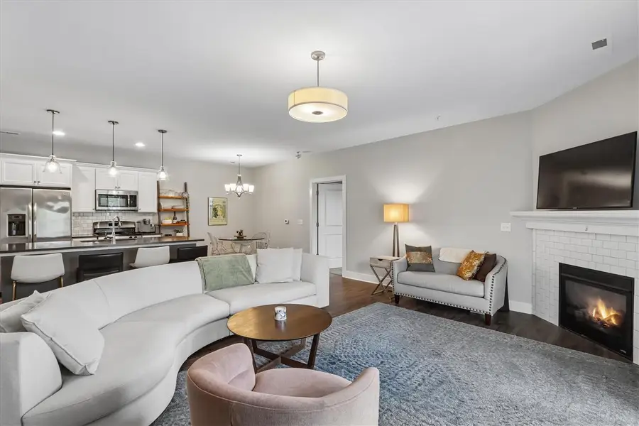 1144 Swisher Street, Iowa City, IA 52245 - #2