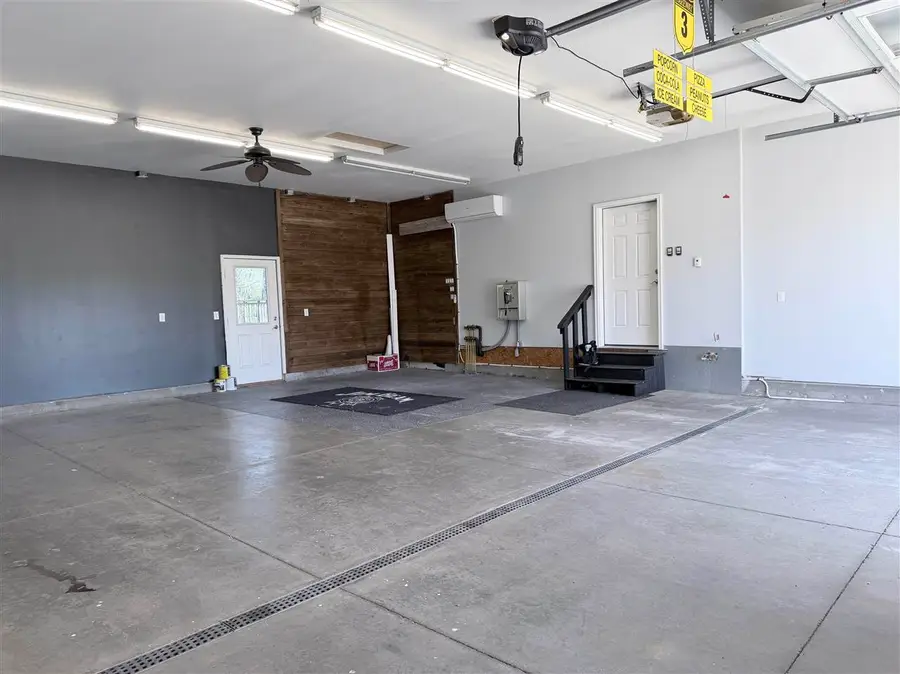 2575 58th, Vinton, IA 52349 - #2