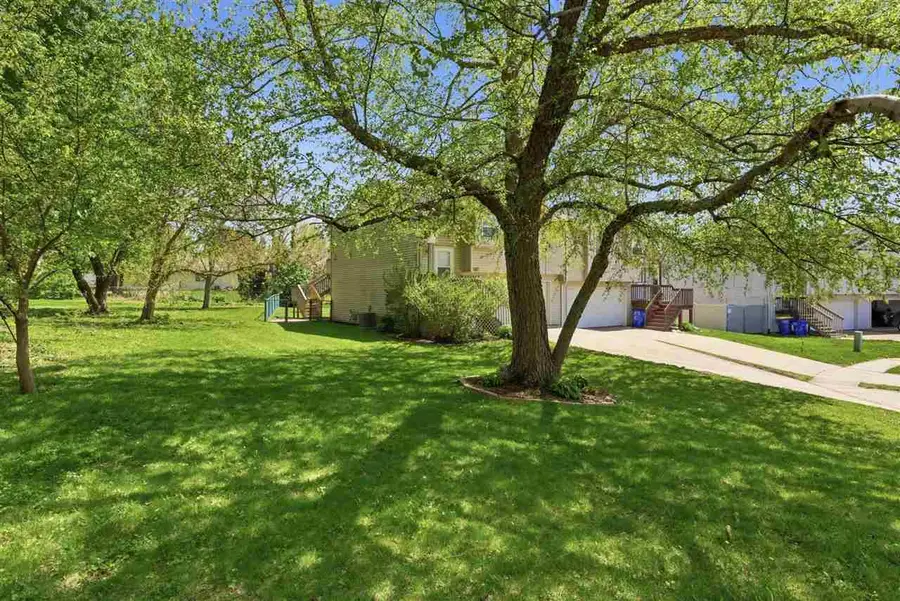 682 Emily St, North Liberty, IA 52317 - #3