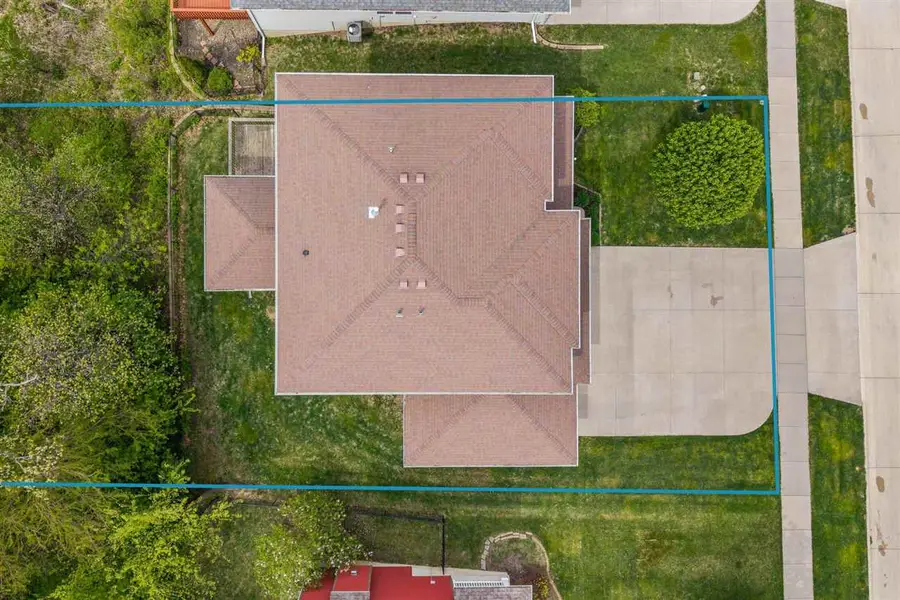 1148 Ryan Cir, Coralville, IA 52241 - #2