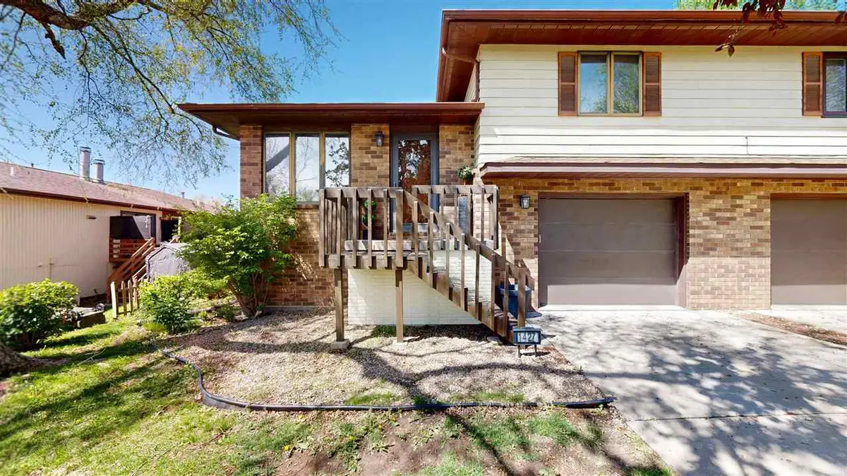 1427 Dolen Pl., Iowa City, IA 52246 - #1