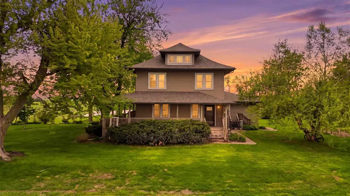 3271 V Avenue, Wellman, IA 52356 - #1